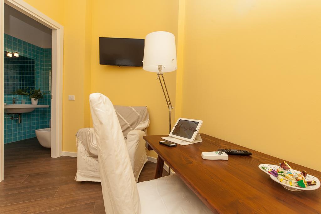 La Tuia E Il Tasso Bed & Breakfast กาญารี ห้อง รูปภาพ